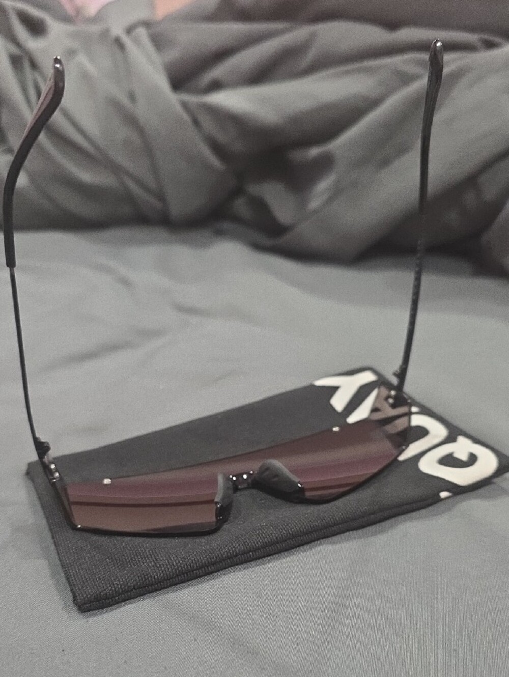 Quay Australia Shield Sunglasses in Purple Gradient - Picture 6 of 12